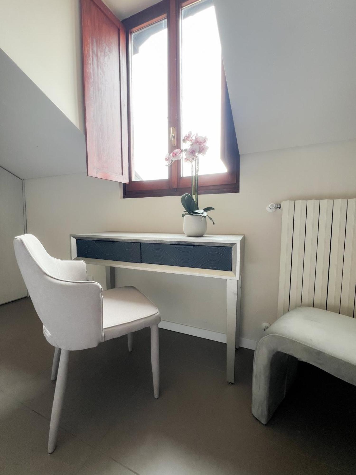 Comecasa 10 Minutes Walk From Duomo 2 Bedroom Apartment Milano Ngoại thất bức ảnh