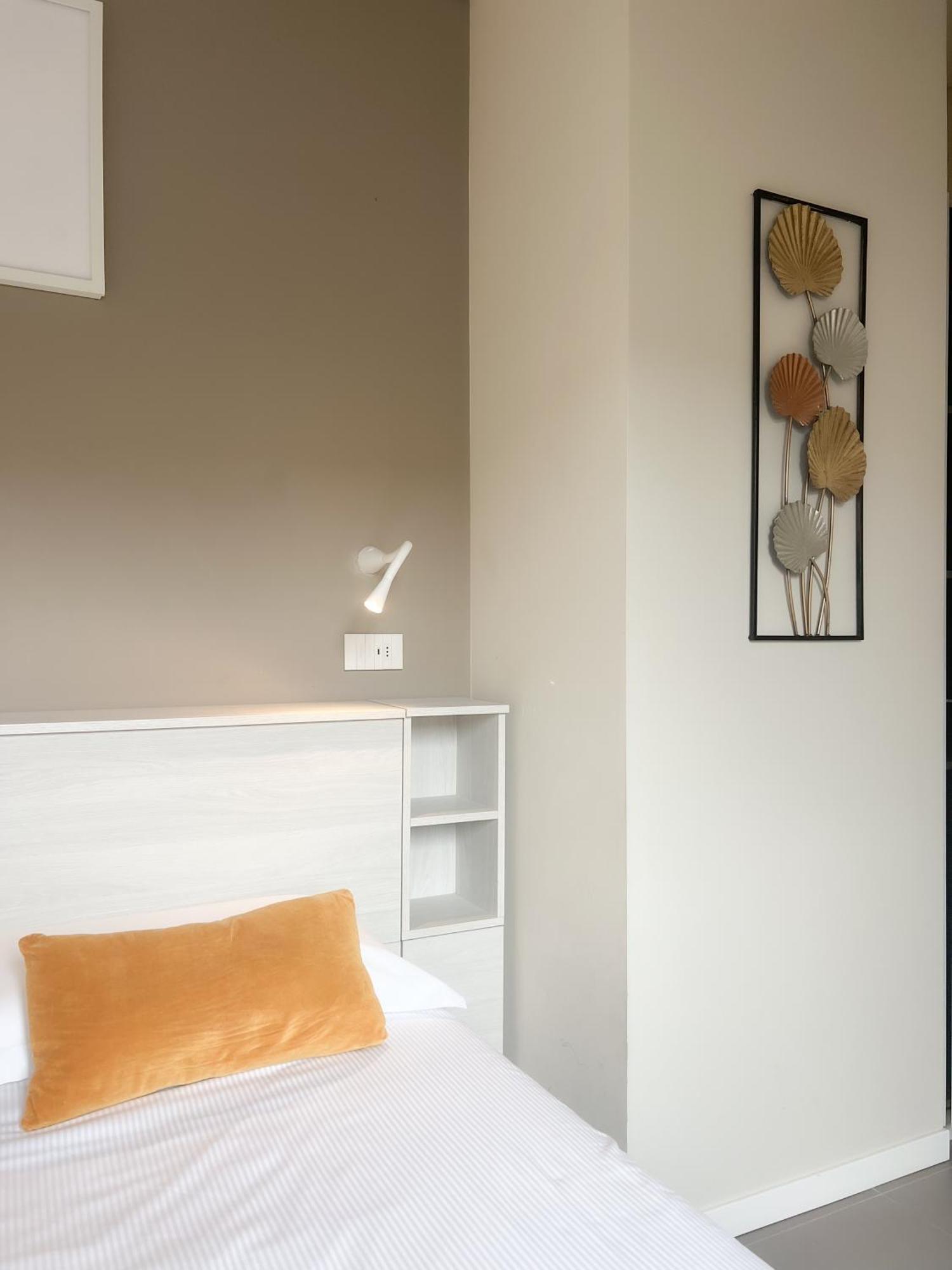 Comecasa 10 Minutes Walk From Duomo 2 Bedroom Apartment Milano Ngoại thất bức ảnh