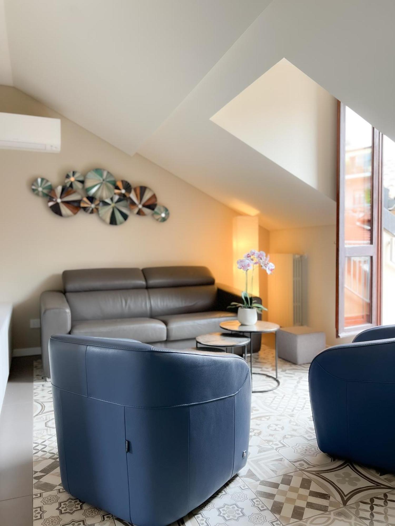 Comecasa 10 Minutes Walk From Duomo 2 Bedroom Apartment Milano Ngoại thất bức ảnh