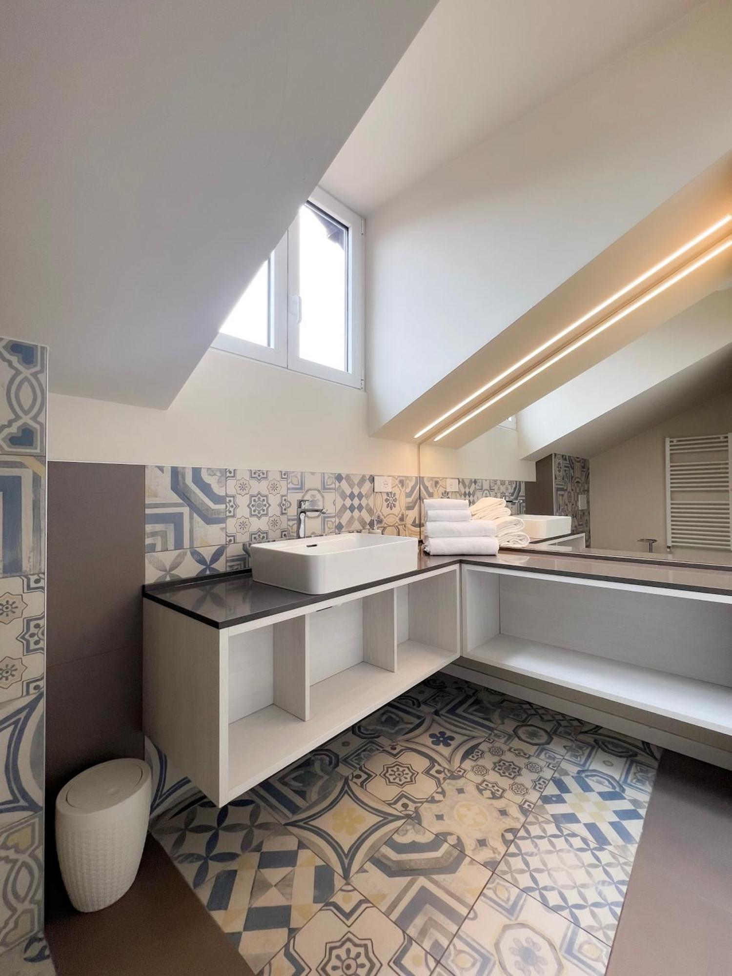 Comecasa 10 Minutes Walk From Duomo 2 Bedroom Apartment Milano Ngoại thất bức ảnh