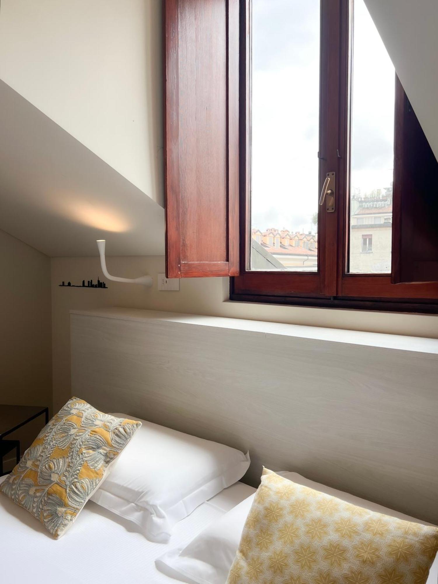 Comecasa 10 Minutes Walk From Duomo 2 Bedroom Apartment Milano Ngoại thất bức ảnh